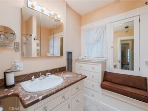 405 N Janss, Anaheim CA 92805