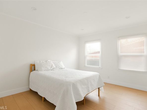 6417 La Riba Way, Los Angeles CA 90042