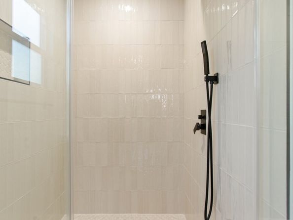 6417 La Riba Way, Los Angeles CA 90042