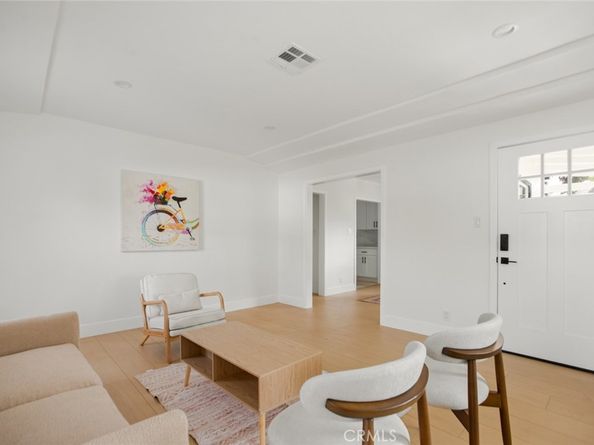 6417 La Riba Way, Los Angeles CA 90042