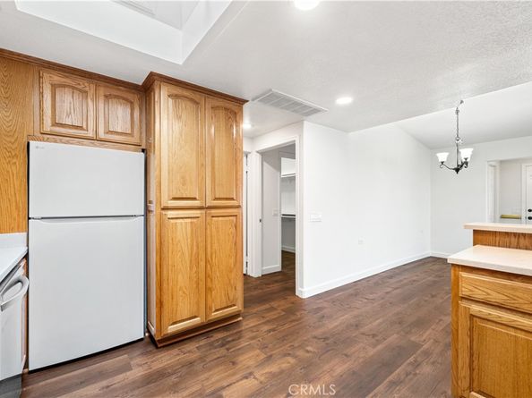 1560 Interlachen Road M12-66L, Seal Beach CA 90740