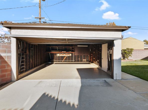 14427 Reis, Whittier CA 90604