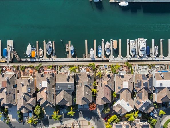 6230 Napoli Court, Long Beach CA 90803