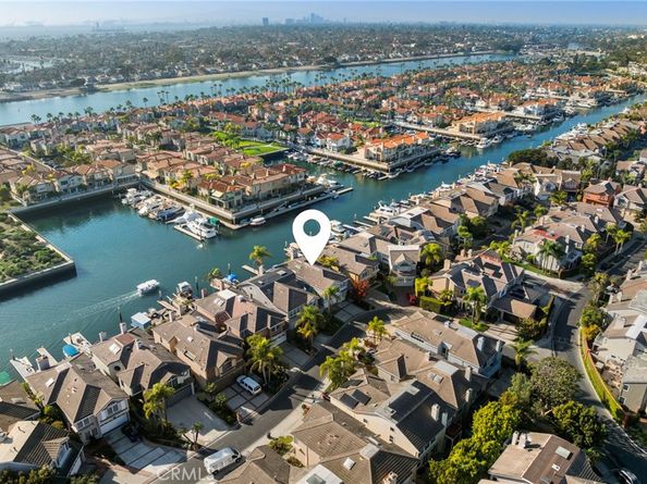 6230 Napoli Court, Long Beach CA 90803