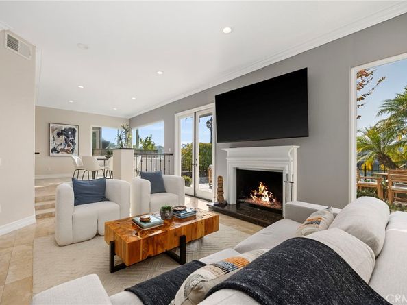 6230 Napoli Court, Long Beach CA 90803