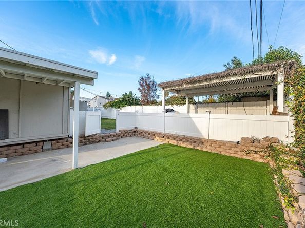 8606 Bright Avenue, Whittier CA 90602