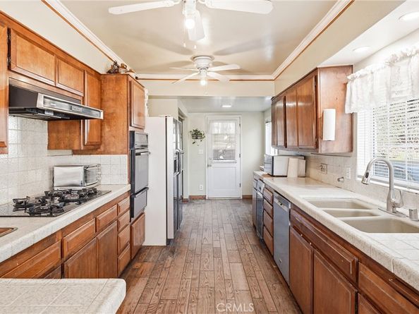 715 Mountain View Street, Altadena CA 91001