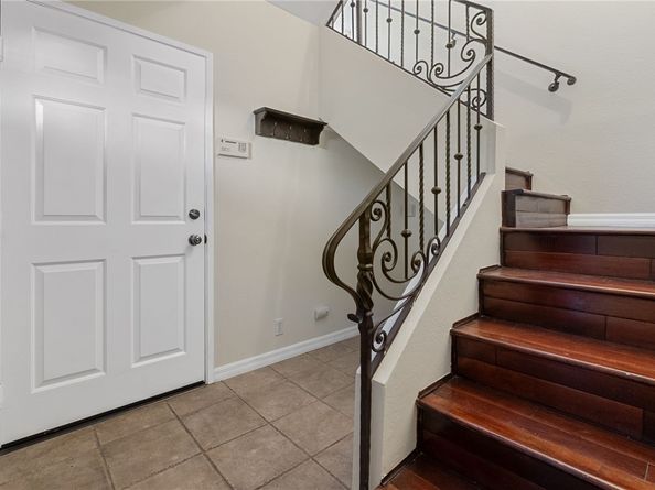 221 Violet, Monrovia CA 91016