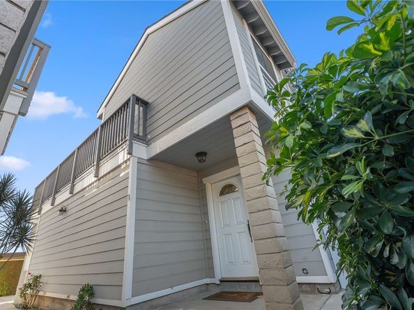 221 Violet, Monrovia CA 91016