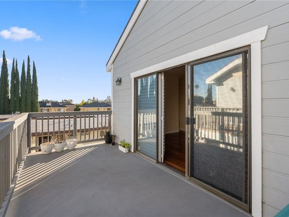 221 Violet, Monrovia CA 91016