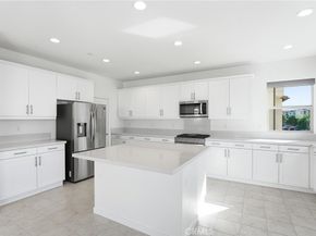 201 Mountain Sage, Lake Forest CA 92610