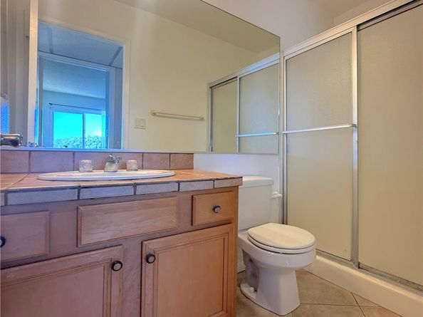 2805 E 3rd 21, Long Beach CA 90814