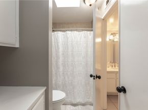 3845 Farquhar Unit 305, Los Alamitos CA 90720