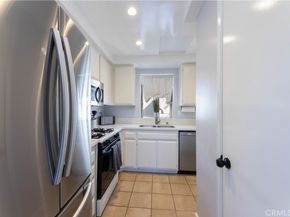 3845 Farquhar Unit 305, Los Alamitos CA 90720