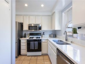 3845 Farquhar Unit 305, Los Alamitos CA 90720