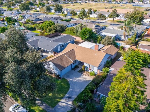 1137 W Porter, Fullerton CA 92833