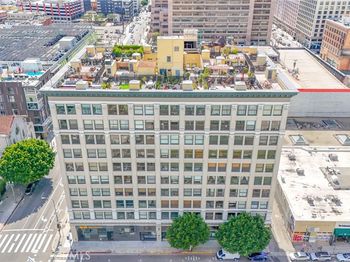 108 W 2nd Street