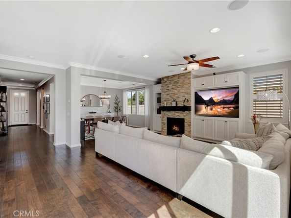 302 Summit Crest Drive, Lake Forest CA 92630