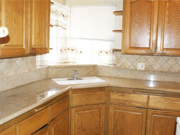 3724 W 105th Street, Inglewood CA 90303