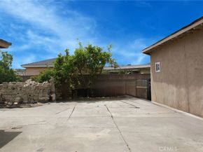 3724 W 105th Street, Inglewood CA 90303
