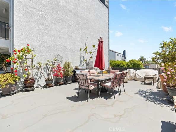 1919 E Beverly Way, Long Beach CA 90802
