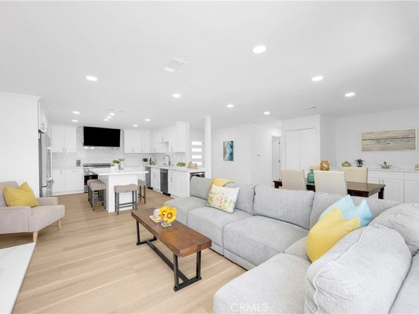8381 E Blithedale Street, Long Beach CA 90808
