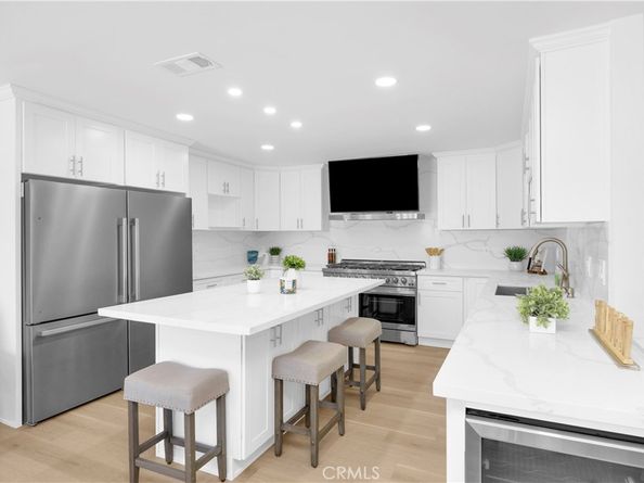 8381 E Blithedale Street, Long Beach CA 90808