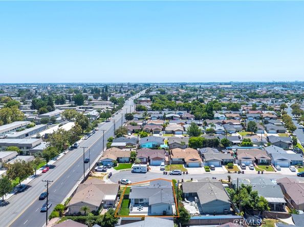 8381 E Blithedale Street, Long Beach CA 90808