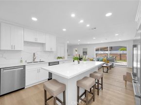 8381 E Blithedale Street, Long Beach CA 90808