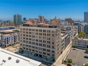 100 W 5th Street 8D, Long Beach CA 90802
