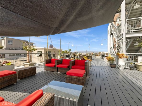 100 W 5th Street 8D, Long Beach CA 90802