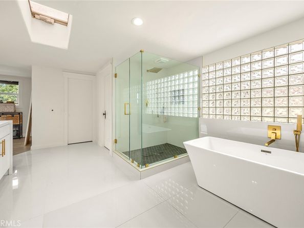 25311 Pike Road, Laguna Hills CA 92653
