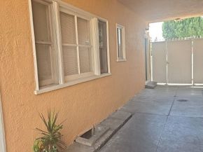 1222 E 10th Street, Long Beach CA 90813