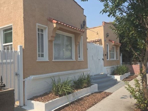 1222 E 10th Street, Long Beach CA 90813