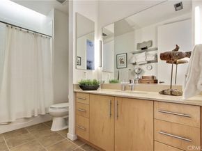 133 The Promenade N 408, Long Beach CA 90802