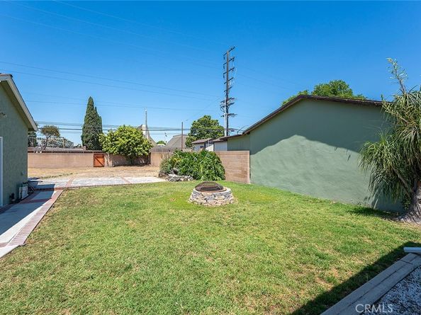 4903 Brayton Avenue, Long Beach CA 90807