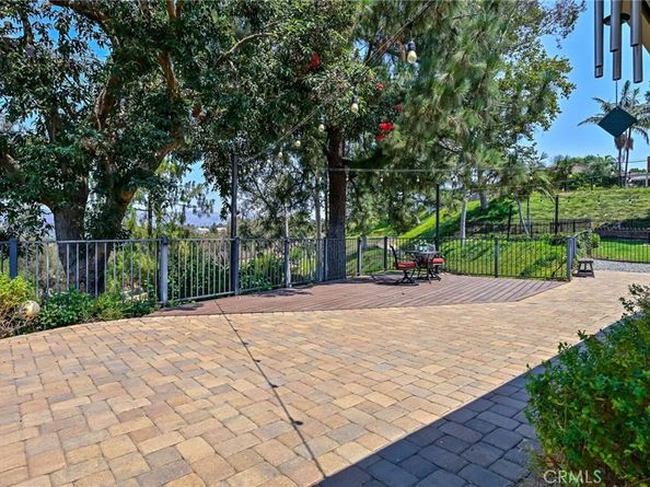 6587 E Via Arboles, Anaheim Hills CA 92807