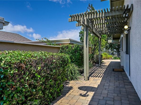 6587 E Via Arboles, Anaheim Hills CA 92807