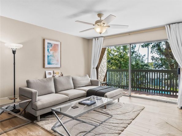 576 N Bellflower Boulevard 209, Long Beach CA 90814