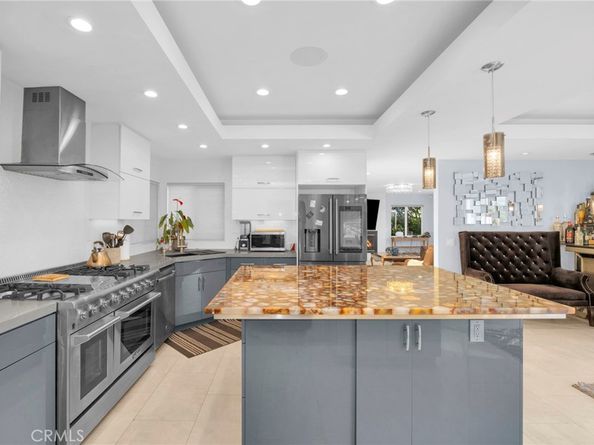 109 S Eucalyptus Drive, Anaheim CA 92808