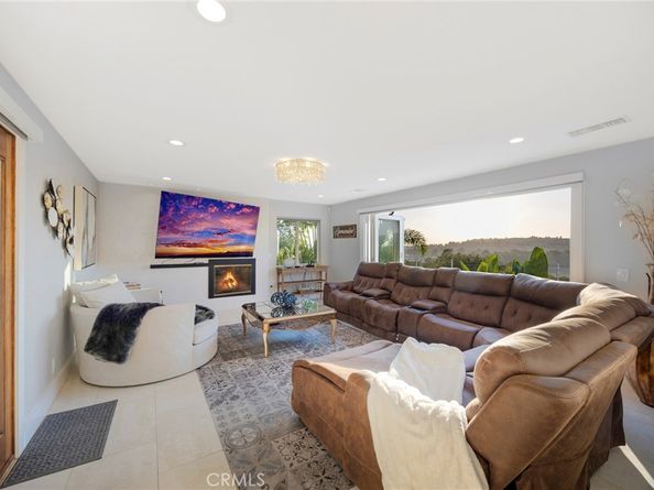 109 S Eucalyptus Drive, Anaheim CA 92808