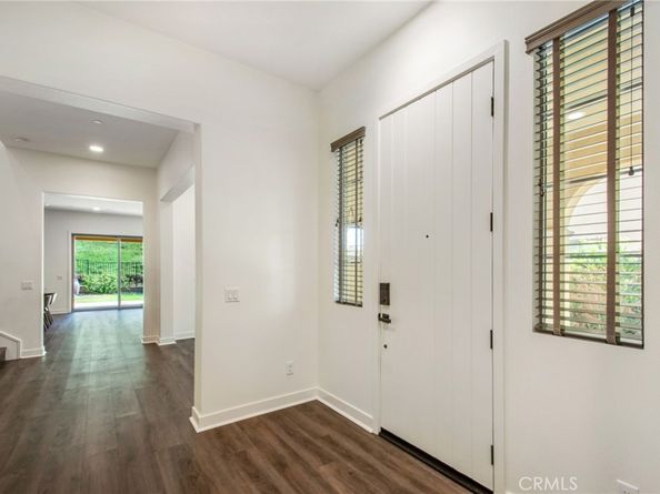 731 E Orange Blossom Way, Azusa CA 91702