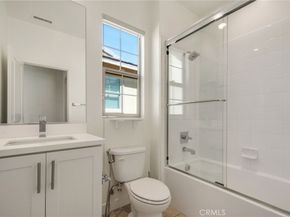 731 E Orange Blossom Way, Azusa CA 91702