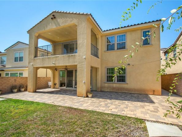 731 E Orange Blossom Way, Azusa CA 91702