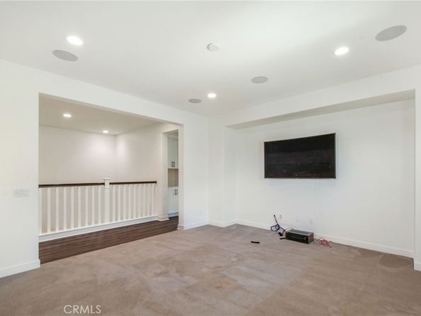 731 E Orange Blossom Way, Azusa CA 91702