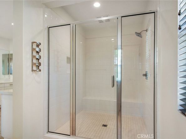 731 E Orange Blossom Way, Azusa CA 91702