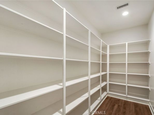 731 E Orange Blossom Way, Azusa CA 91702