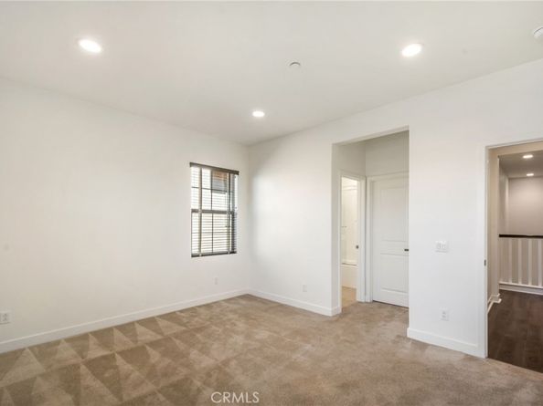 731 E Orange Blossom Way, Azusa CA 91702