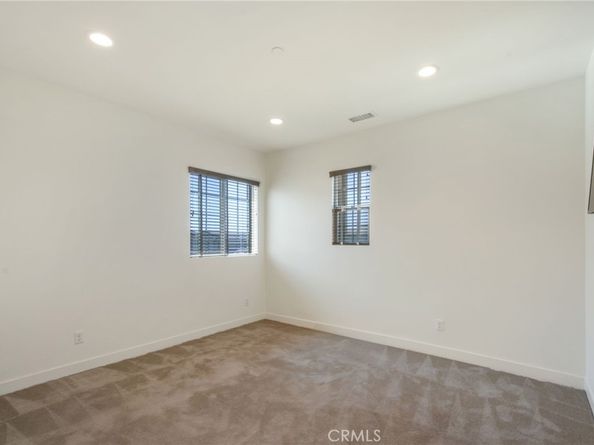 731 E Orange Blossom Way, Azusa CA 91702