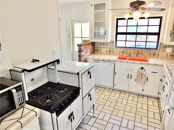 3144 Marwick Avenue, Long Beach CA 90808